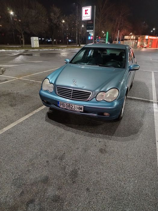 Мерцедес  c 180 , 129к.с.