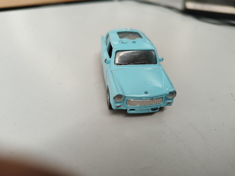 Macheta Trabant 601 Citroen Ford Ferrari