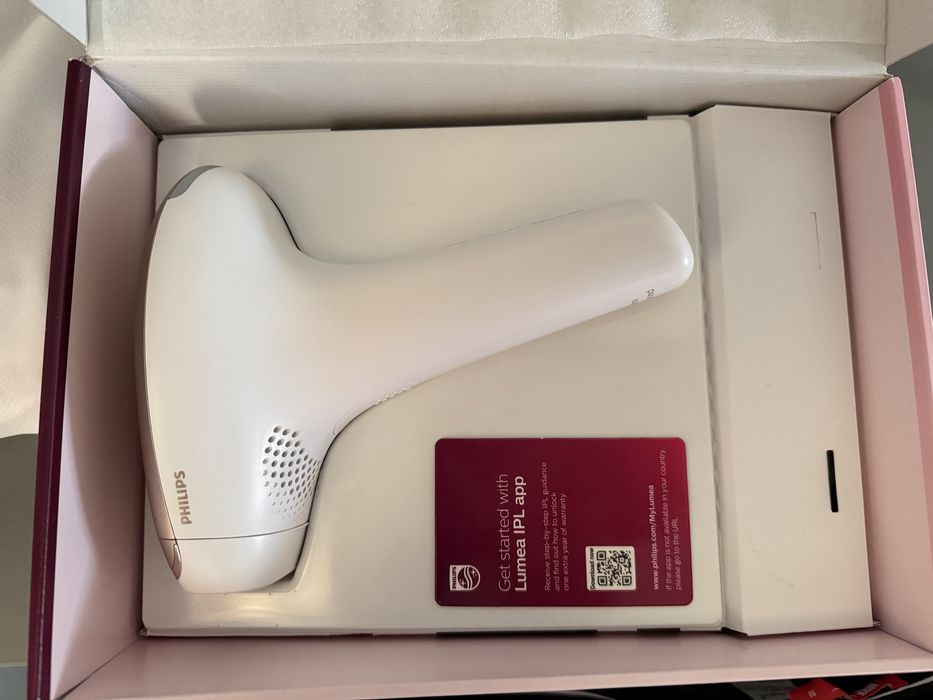 Фотоепилатор Philips Lumea Advanced BRI 921/00