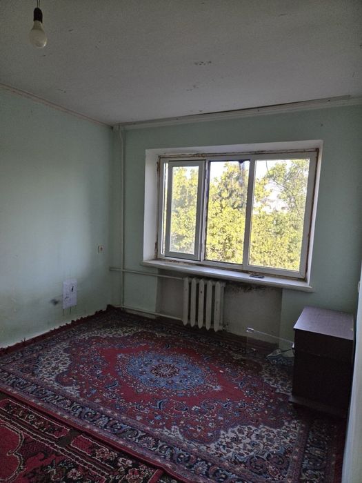 1-xonali kvartira sotiladi 36.000 vagzal shota rustavali