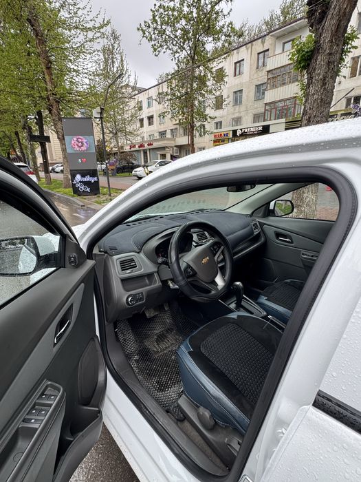 Cobalt 2025 monitorli