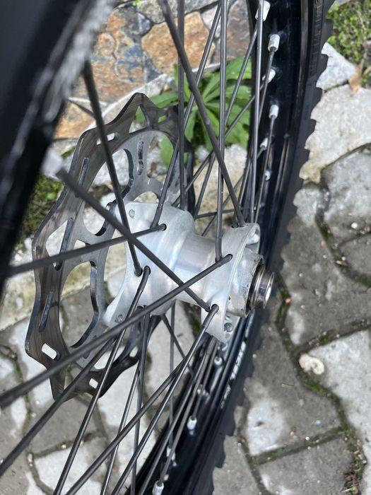 Капли за мотокрос 85