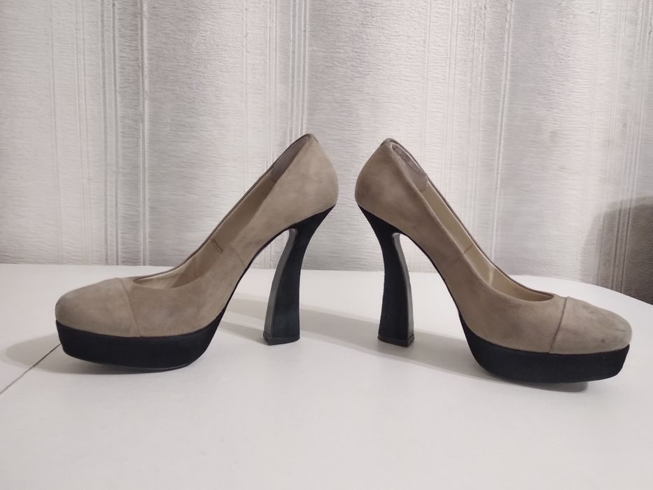 Продам туфли Maria Esse, замша, размер 39