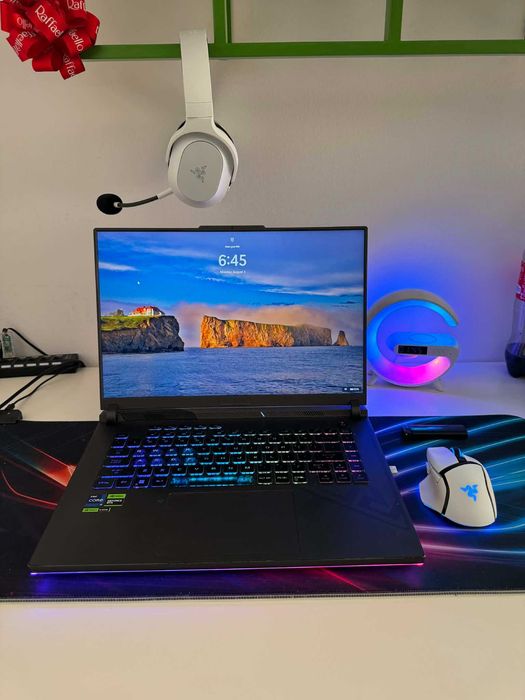 Laptop Gaming ASUS ROG Strix G16 G614JV-N4120