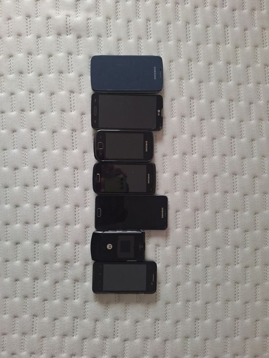 Lot telefoane vechi