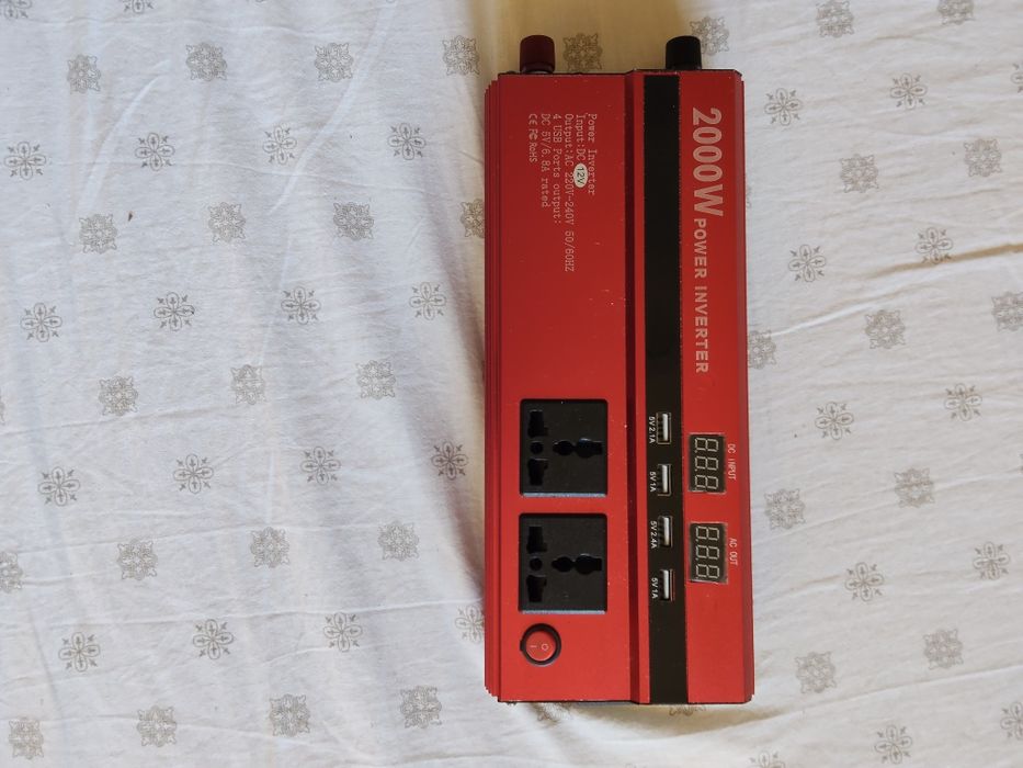 Vând invertor power inverter 2000w , folosit o singură dată
