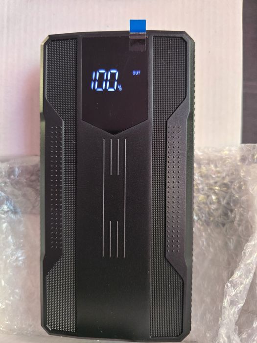 Продавам мобилно стартерно устройство