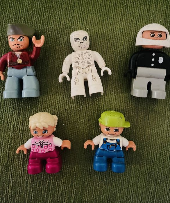 Фигурки лего