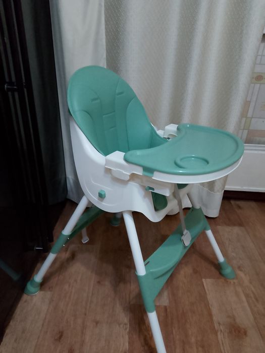 Десткий столик для кормления