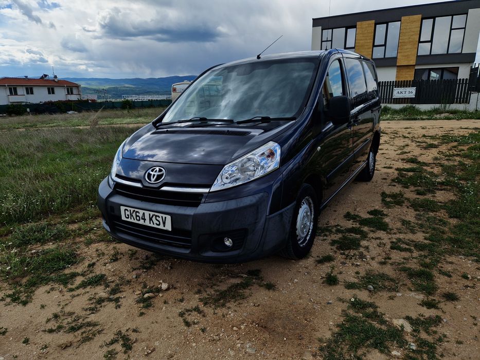 Продавам toyota proace телефон 0898502777