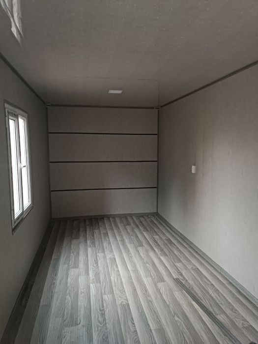 Кантейнер Кантейнер Кантейнер