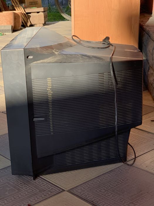 Продам телевизор