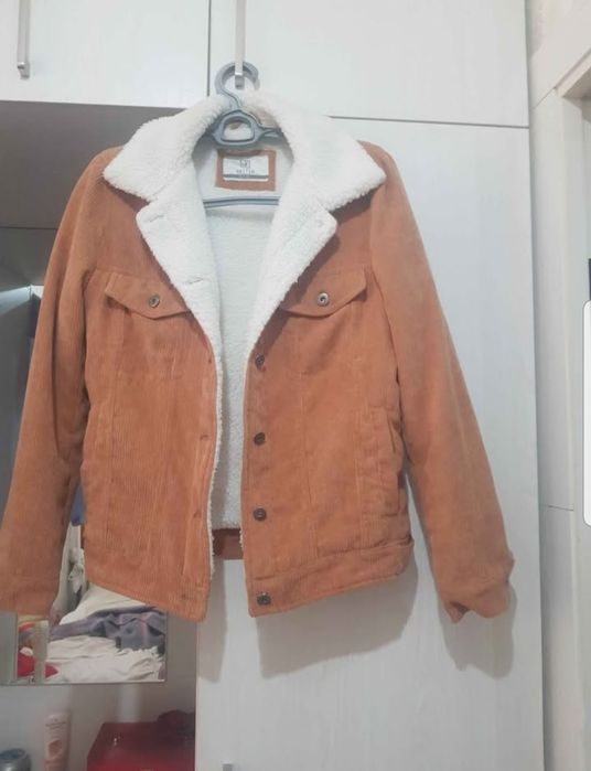 Курточка микровельвет  Размер 44-46