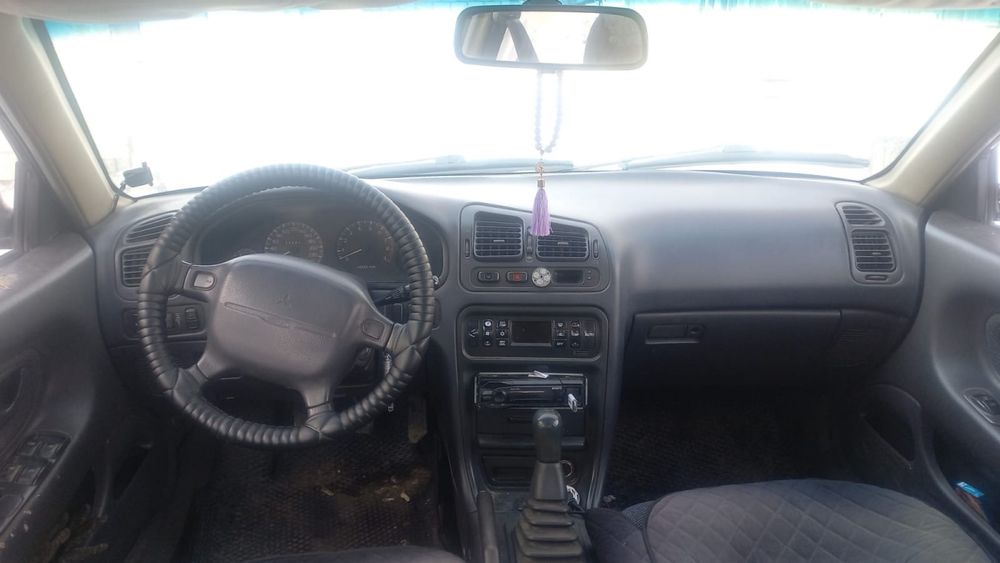 Продам митсубиси галант