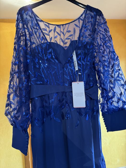 Vand rochie de seara noua marimea 42