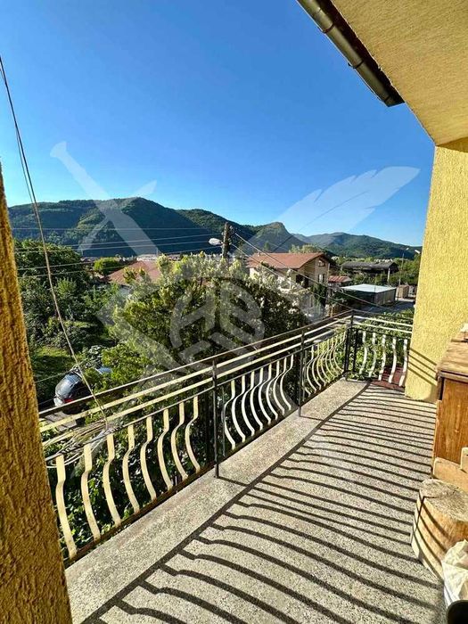 Къща № 69054, гр. Етрополе