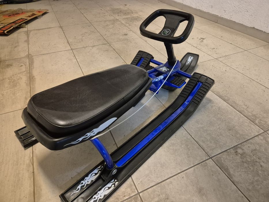 Шейна чук и гек Moni