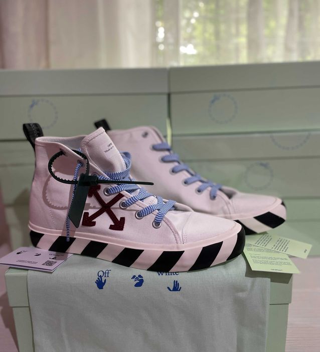 Off-White Top VULCANIZED Sneaker 43 EU