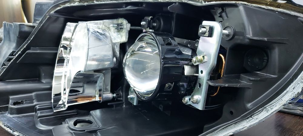 Ремонт фар. Тюнинг фар.