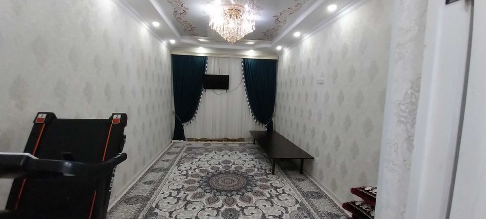 Qorasu 1, 4/1/5.hamma qulayliklari bor uy