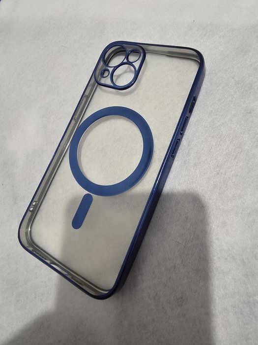 Husa Silicon iPhone 13 MagSafe Transparenta cu margini albastre