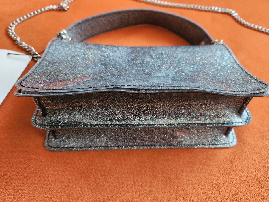 Чисто нови чанти ZARA