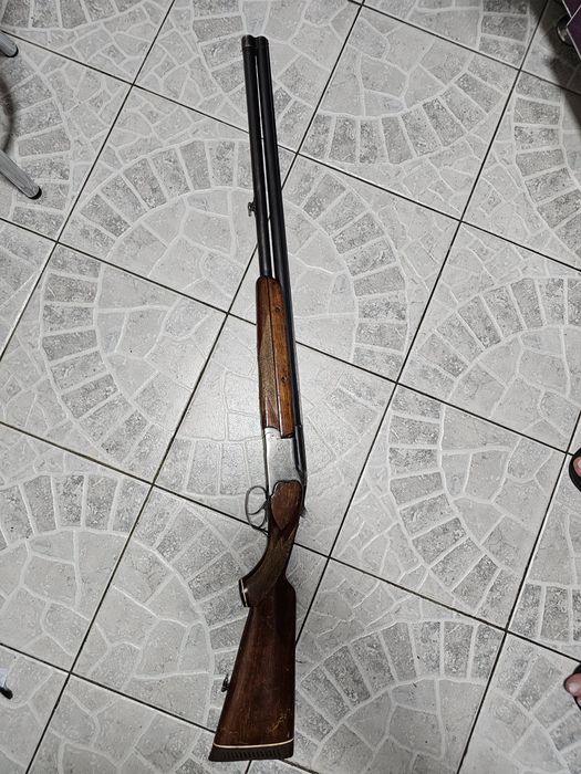 Продам футляр с содержимым