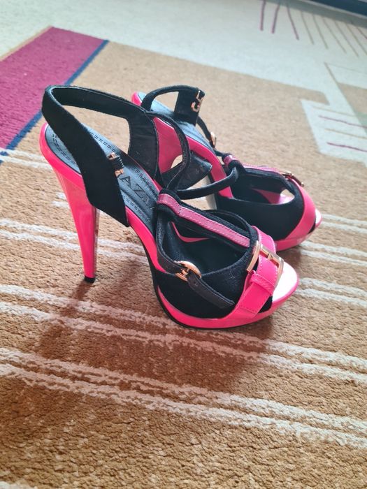 Продам балетки, кожаные босоножки