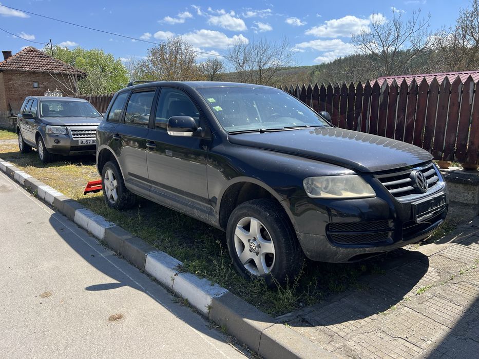 Vw touareg 2.5 r5 /здрав работещ мотор/