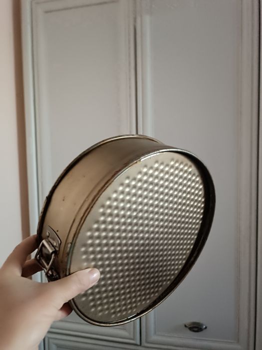 Форма для выпечки железная