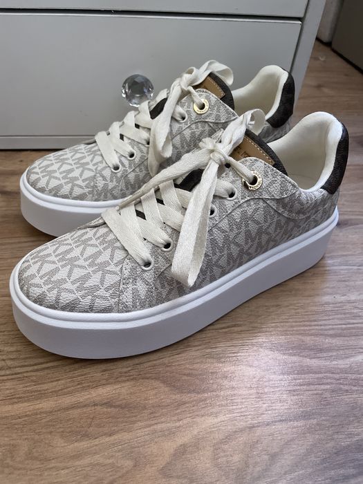 Сникърси Michael Kors