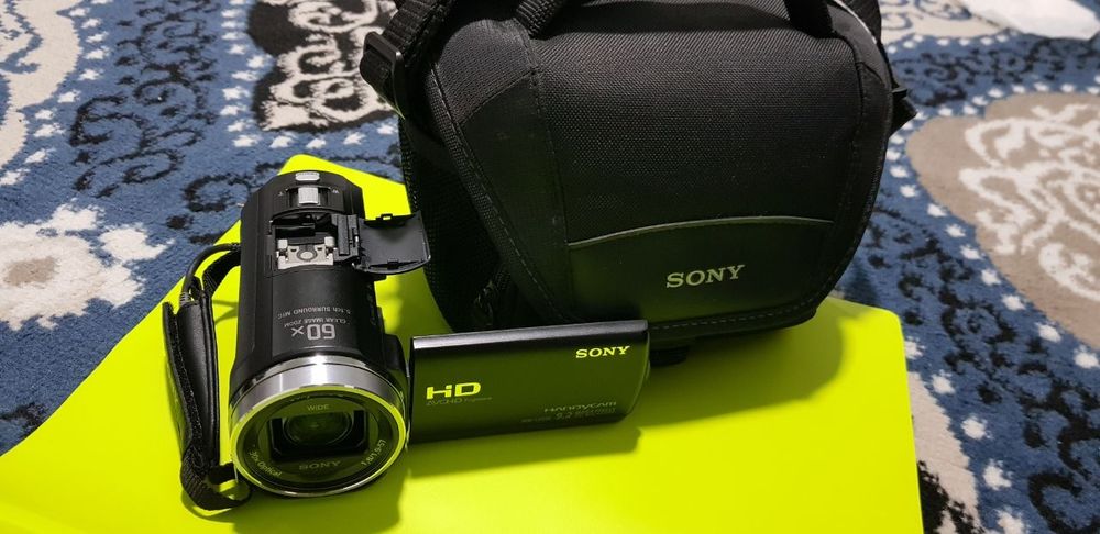 Sony HDR-CX530 Videocam