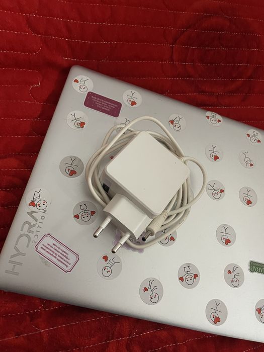 Срочно продам ноутбук