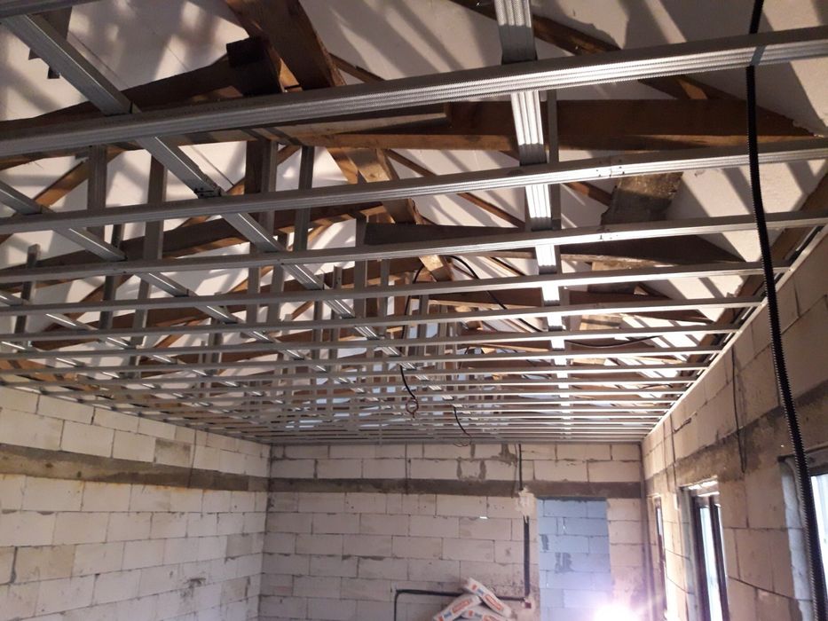 Lucrari interioare si exterioare