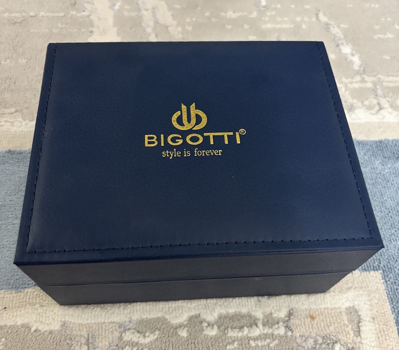Продаю Часы Bigotti