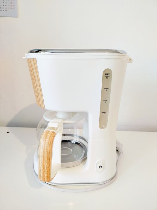 Кафемашина Heinner HCM-WH900BB