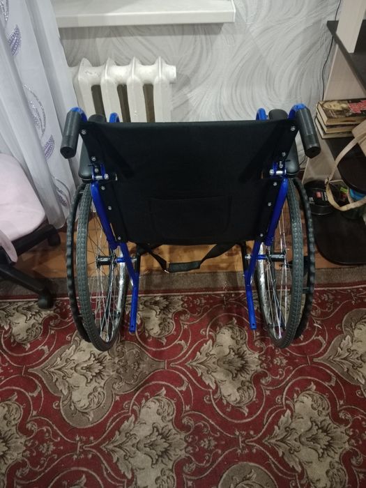 Продам Инвалидное кресло