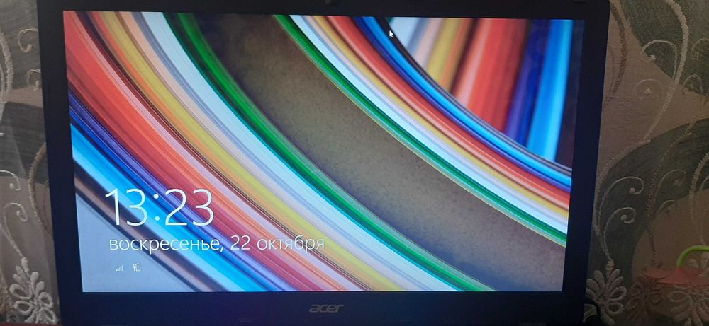 Продам ноутбук Acer E 15