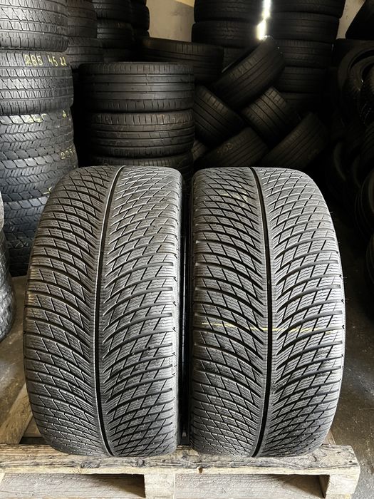 2 anvelope iarna putin folosite 295/35/21 , Michelin , DOT 2025 , 6.7 mm
