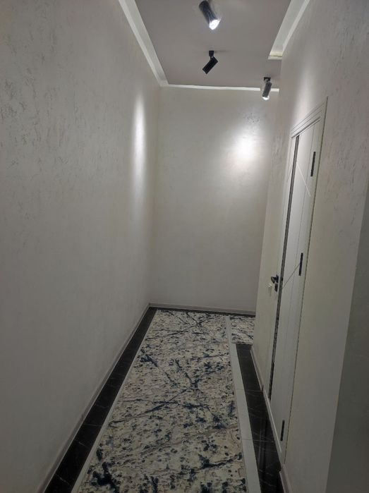 Samarqand shaxrida joylashgan 3 xonali uy sotiladi