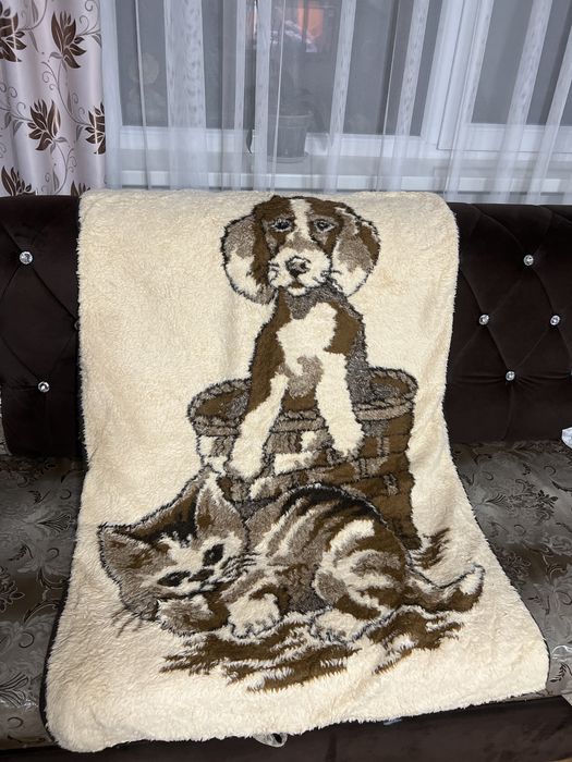 Продам детское одеяло,пледы