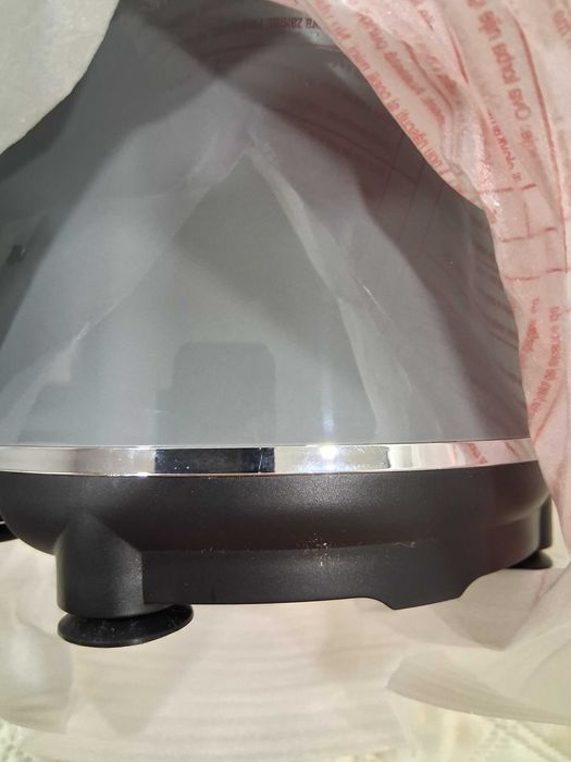 Блендер 600W 1.75л сив металик