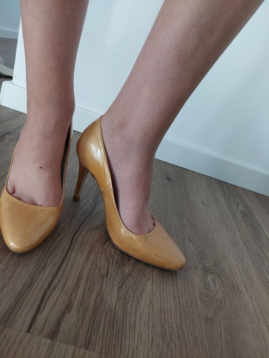 Pantofi piele naturala lacuita mar 36