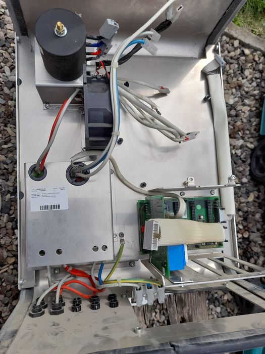 Инвертор, соларен за части