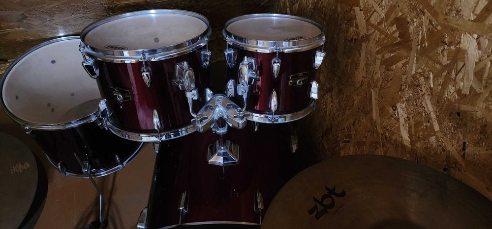 Tama Imperialstar 5-Piece Drum Kit (почти новая)+Zildjian/ZBT тарелки