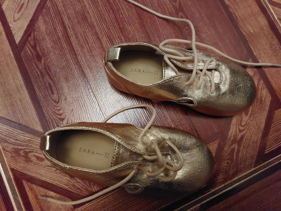 Pantofi zara marimea 22 noi