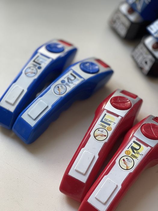 Игрушка - роботы