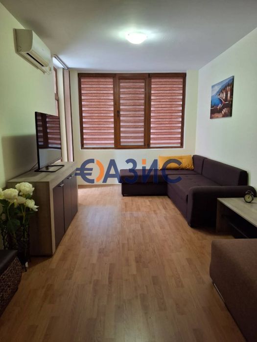 Продава се Тристаен апартамент в к.к. Слънчев бряг - 87 кв.м за 651 €/кв.м - Снимка #1