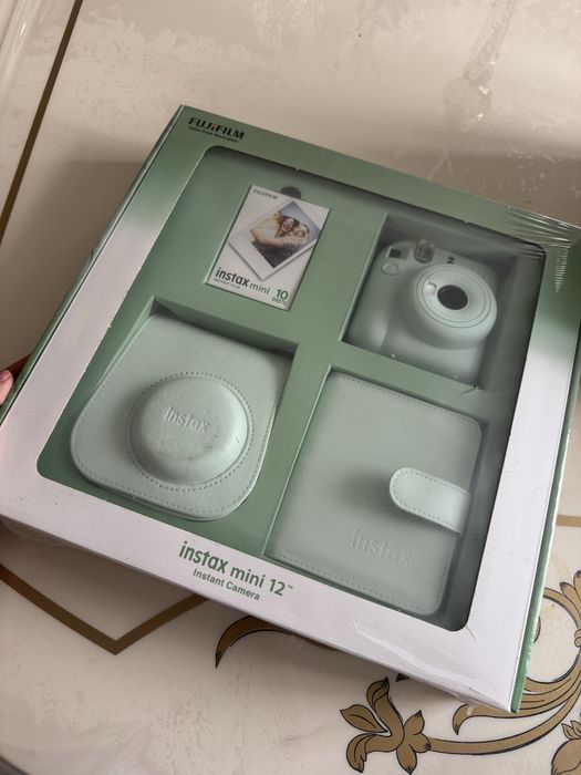 Instax mini 12 box зеленый