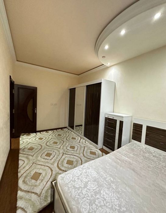 Сдается 1-комнатная квартира возле TATU